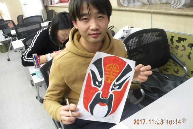 光,光,光 Valoa valoa valoa